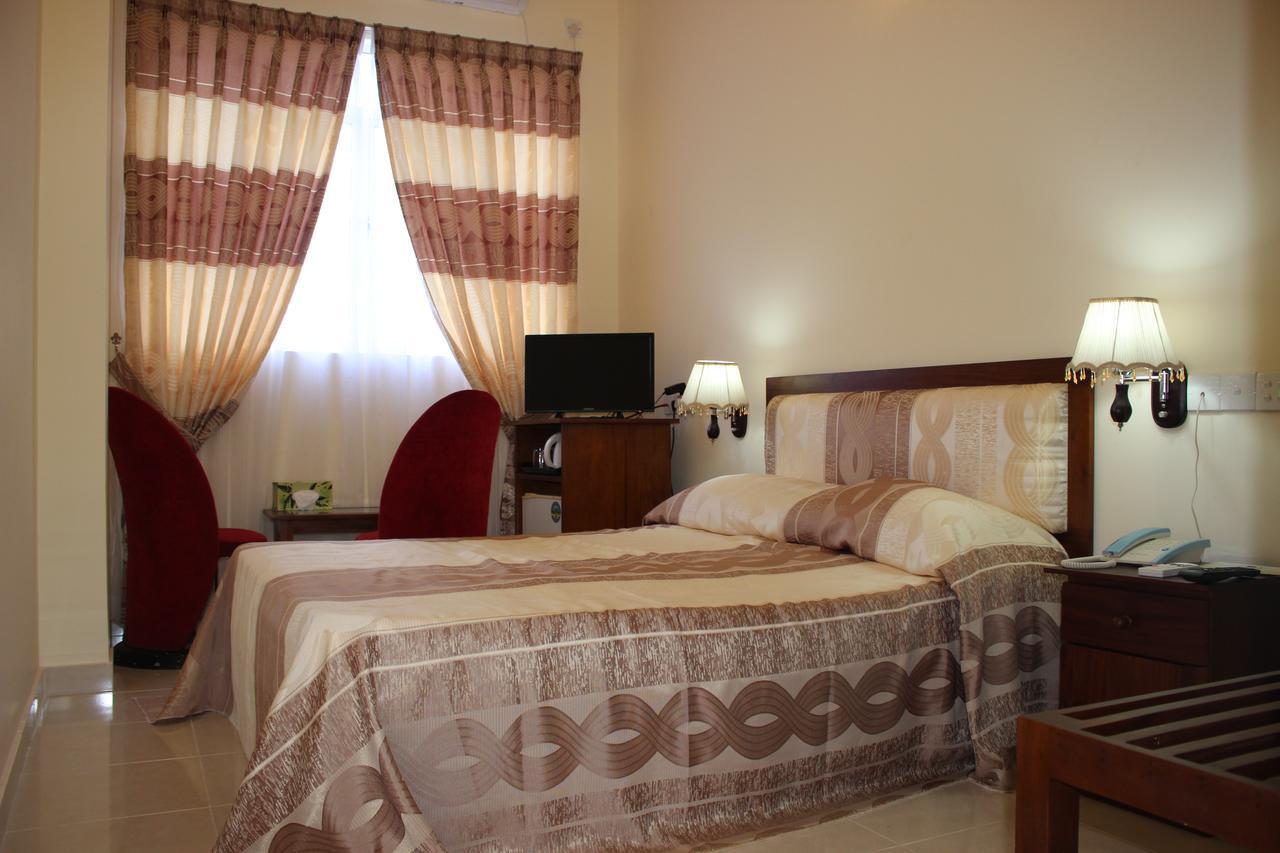 K And K Country Resort Minuwangoda Ngoại thất bức ảnh