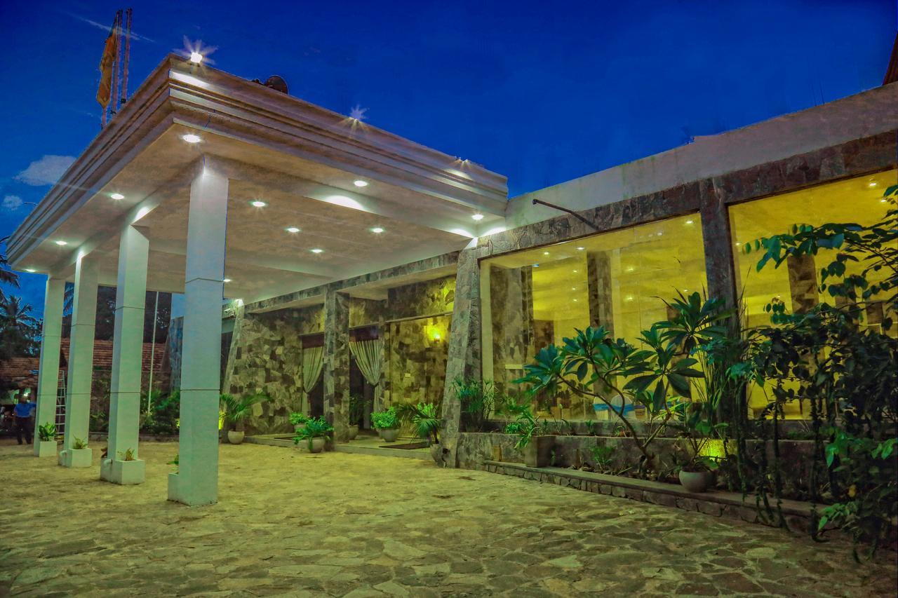 K And K Country Resort Minuwangoda Ngoại thất bức ảnh